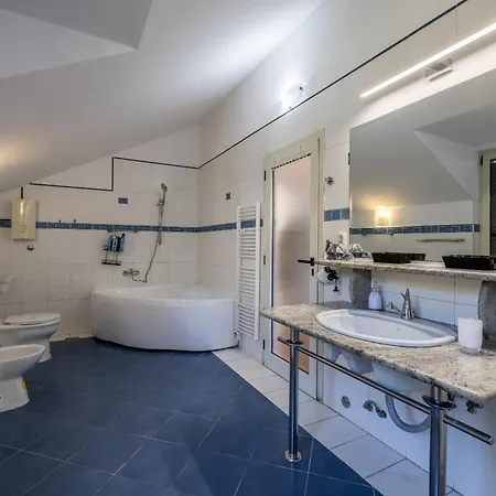 Urban Utopia Penthouse With Private Parking Apartment Split