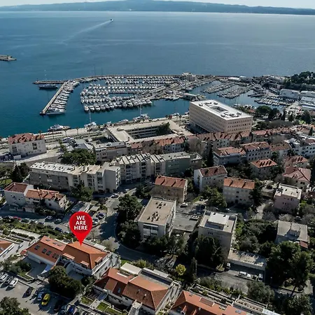 Urban Utopia Penthouse With Private Parking Appartamento